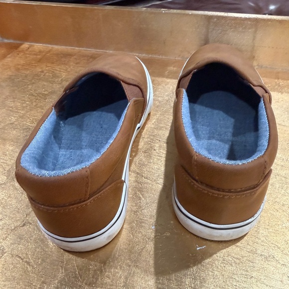 Boys Cat and Jack sneaker slip on loafers size 2 - Picture 3 of 5